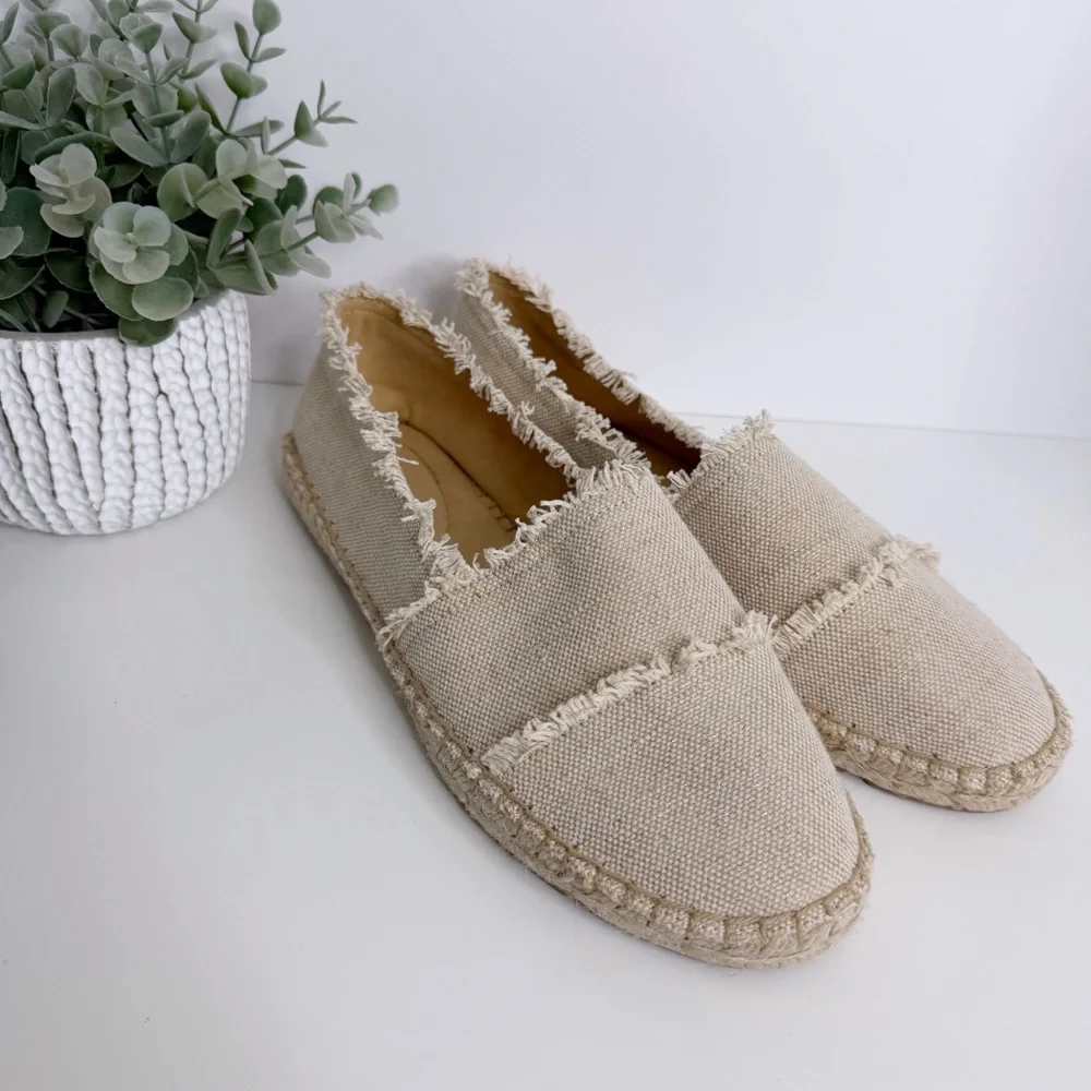 Talbots Izzy Frayed Metallic Espadrille Flats 8M Frayed Edge Resort Wear Coastal
